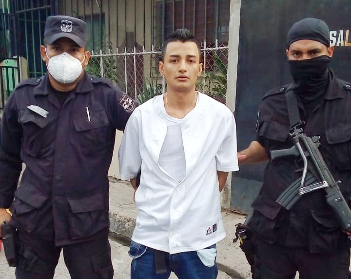 PNC captura a cabecilla terrorista en San Salvador que ordenaba atentar contra agentes policiales pnc-captura-a-cabecilla-terrorista-en-san-salvador-que-ordenaba-atentar-contra-agentes-policiales